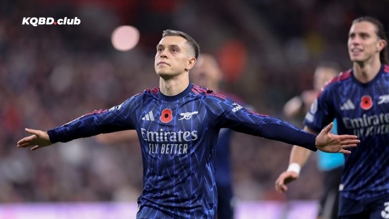 Anh đóng vai trò quan trọng trong việc biên tập nội dung