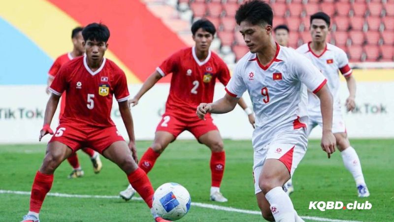 Hàng công U22 Việt Nam trước U22 Lào đã chơi tốt