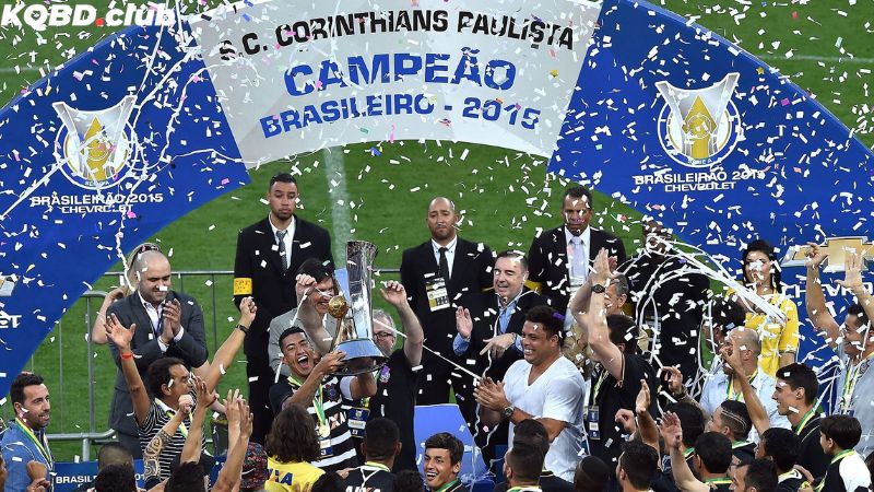 Chiến thuật tại VĐQG Brazil: giữa ngẫu hứng và kỷ luật Chiến thuật tại VĐQG Brazil: giữa ngẫu hứng và kỷ luật